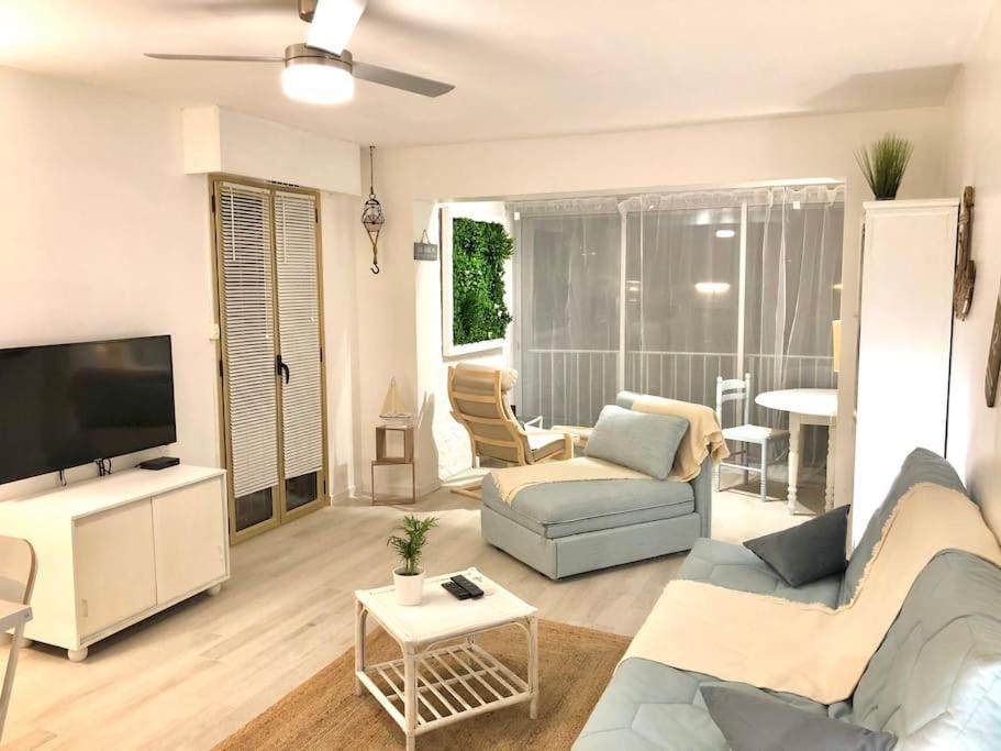 Le Brusc. Design, Parking, Wifi & Double Vue! Apartment ซิ-ฟูร์-เล-ปลาจ ภายนอก รูปภาพ